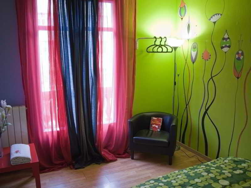 Buba House Hostel Barcelona