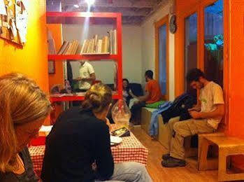 Auberge de jeunesse Buba House *